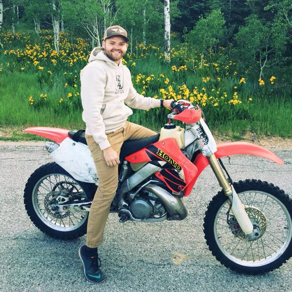 Meet your Posher, Andrew - Picture 1 of 1